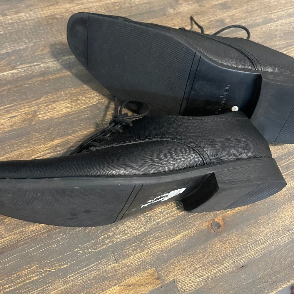 Calvin Klein Ridge Black Textured Leather Square Toe Dress Shoes Mens 10 34F9431